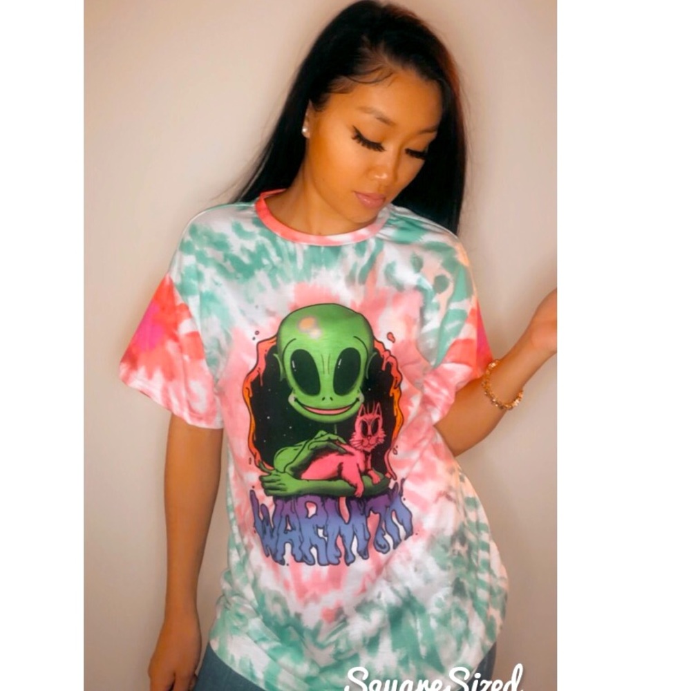 Tie Dye Graphic Alien Tee